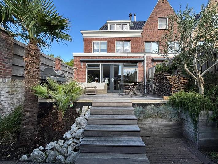 Villa voor 6 personen, with Whirlpool and Terras as well as Tuin and Sauna in Noordwijk