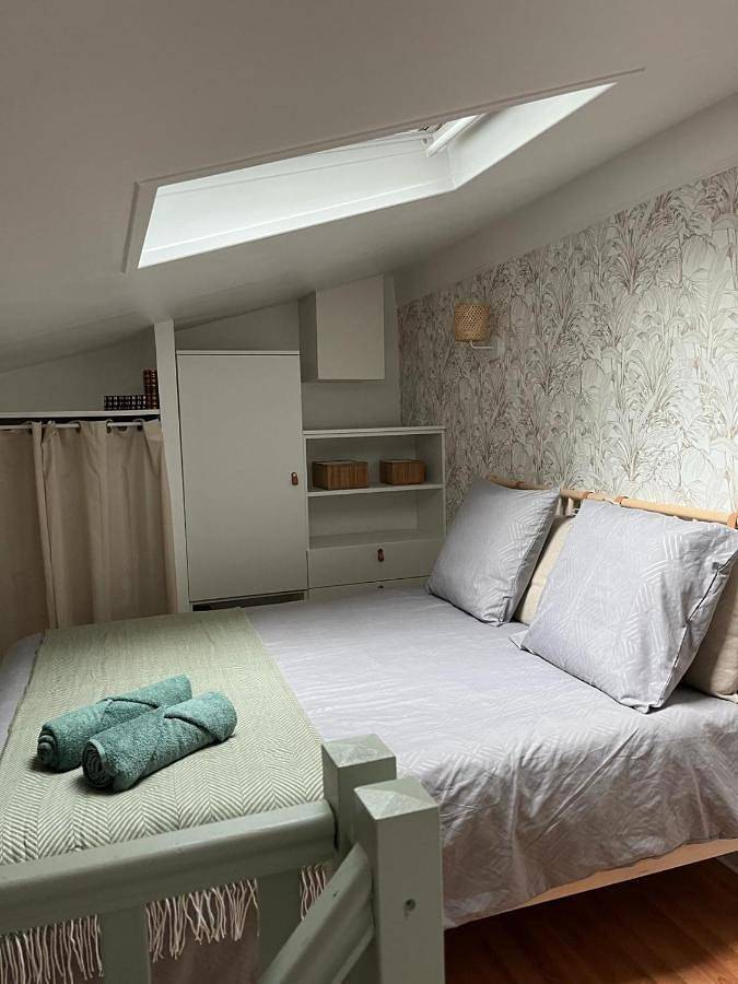Appartement entier, One-Bedroom Apartment in Libourne, Région de Libourne