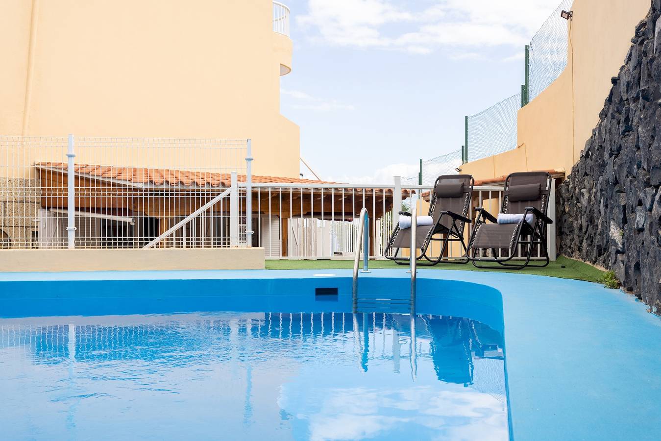 Apartamento entero, Home2Book Adeje Family House with Pool in Barrio Los Menores, Adeje