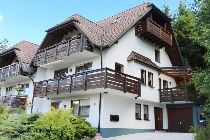 Ferienhaus für 10 Personen, mit Sauna und Balkon sowie Garten in Hinterzarten