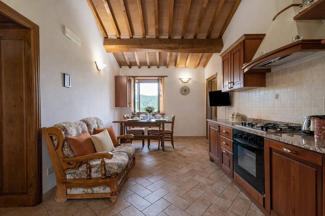 Apartamento "Pugnano Alto - Castagna" con piscina compartida y Wi-Fi in Lisciano Niccone, Valtiberina