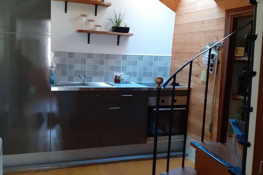 Angel's'unusual 2-star gîte in the heart of Josselin in Josselin, Pontivy region