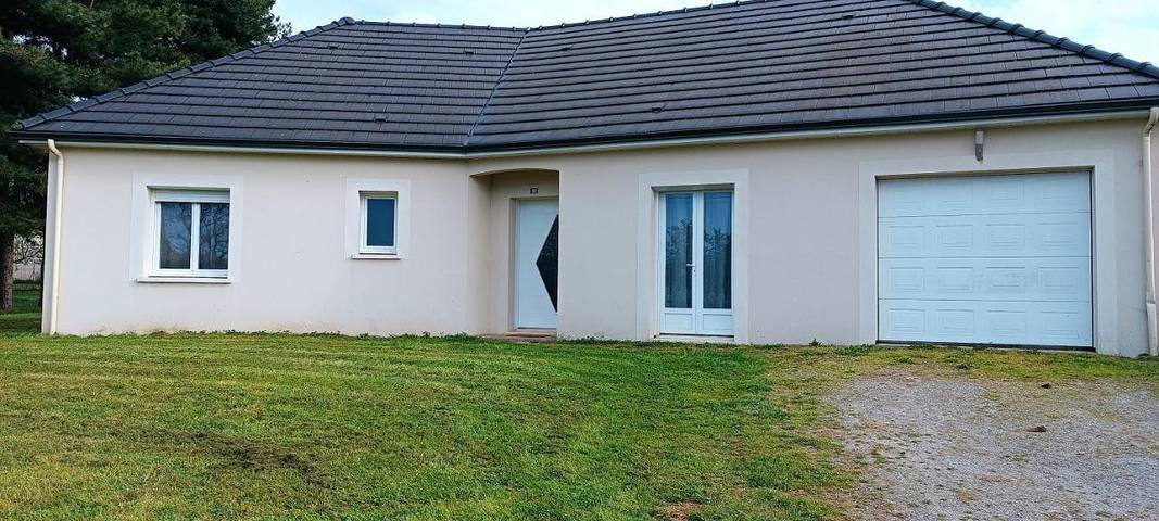 Location de vacances pour 6 personnes, avec jardin à La Châtre - 2