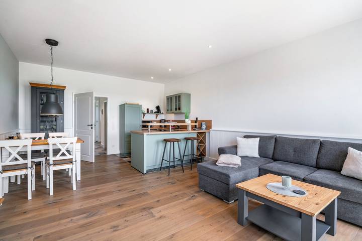 Entire apartment, Apartment 'Mama Sluuth' with Shared Terrace, Garden and Wi-Fi in Nordfriesische Inseln, Pellworm