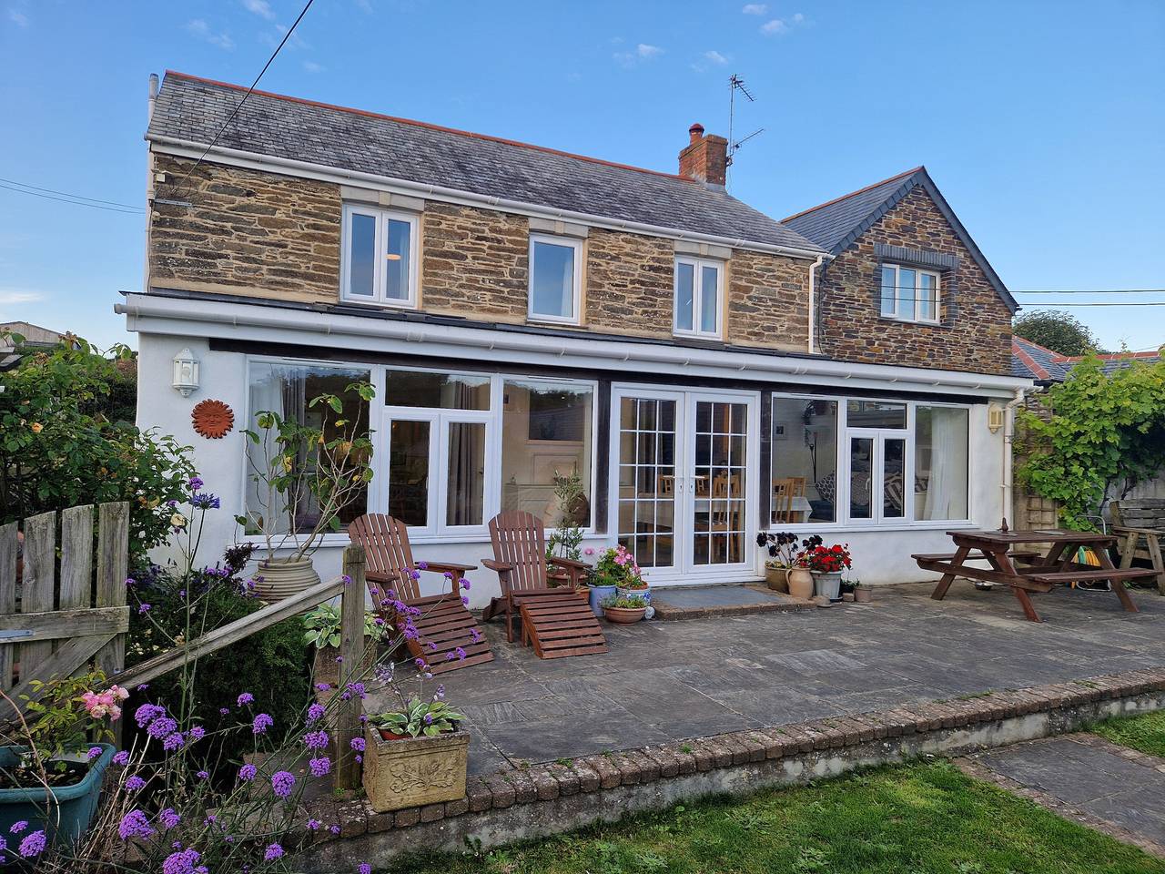Langurra in Crantock, Cornwall