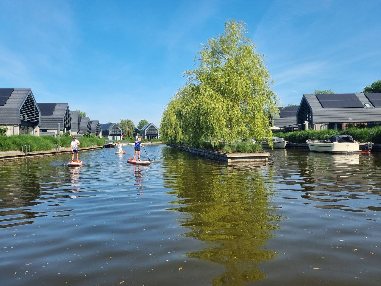 Luxuriöse freistehende 6-Personen-Watervilla direkt am Slotermeer gelegen in Balk, Ijsselmeer