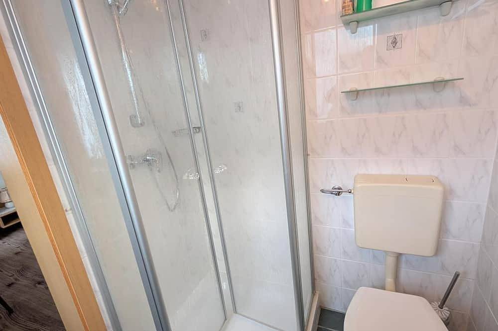 Ganze Wohnung, Doppelzimmer, Dusche, Wc, 1.Obergeschoß - Ferienwohnungen Am Waldweg in Auerbach, Chemnitz und Umgebung