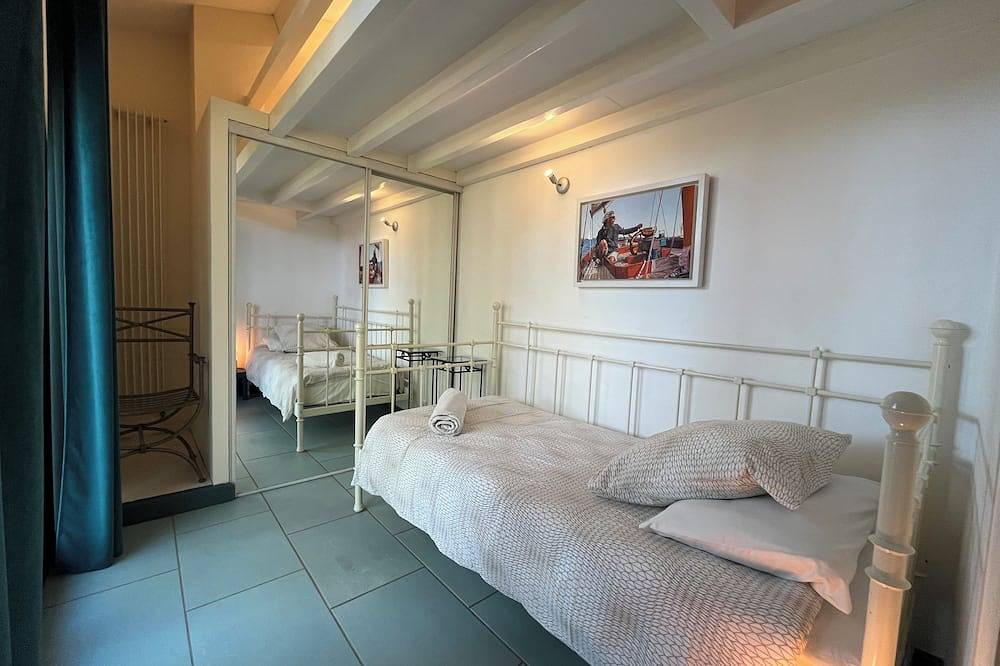 Petite Toscane close to Aix en Provence in Ventabren, Aix-en-Provence region