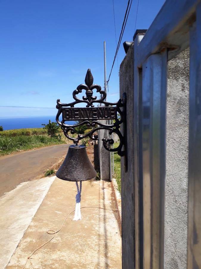 Location de vacances pour 6 personnes, avec vue et jardin dans Les Lianes - 2