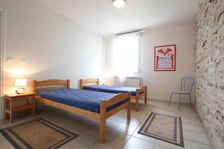 Gîte pour 6 personnes, avec jardin, animaux acceptés