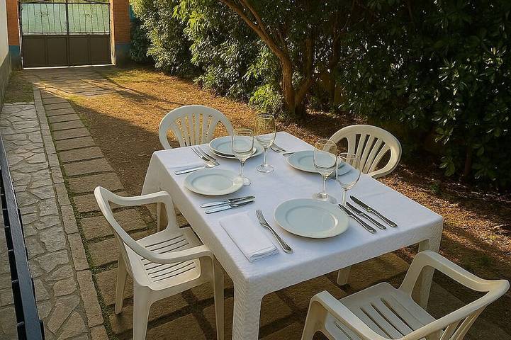 Ferienwohnung für 6 Personen, mit Garten in Follonica