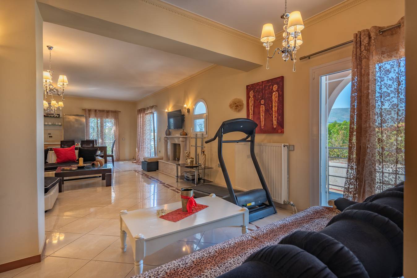 Entire apartment, 'Helios Maisonette' In Laganas in Laganas, Zakynthos