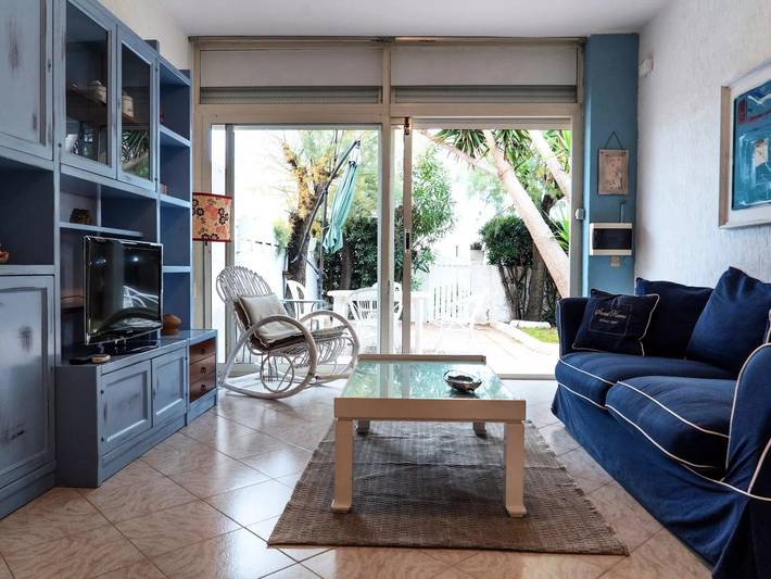 Villa per 4 persone, con Terrazza a Santa Marinella