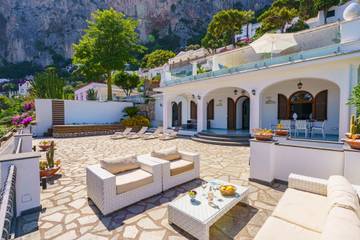 Holiday Rental for 9 People in Marina Piccola (Capri), Capri, Photo 2