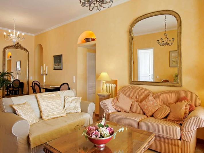 Villa pour 8 personnes, avec jardin ainsi que piscine et jacuzzi, animaux acceptés à Théoule-sur-Mer - 2