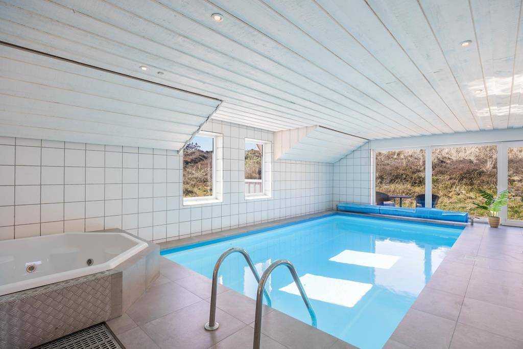 Poolhaus für 10 Personen und 2 Hunde auf Rømø in Sønderstrand, Tagholm