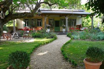 Gîte pour 6 personnes, avec terrasse et piscine à Villars (Aquitaine)