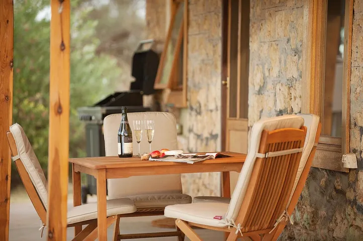 Cottage for 2 people, with terrace and yard - 1
