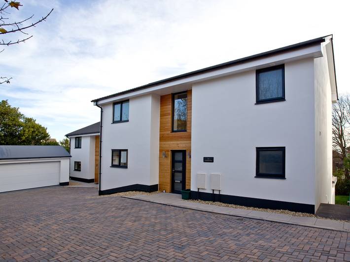 Holiday home for 10 people, with Garden in Dawlish