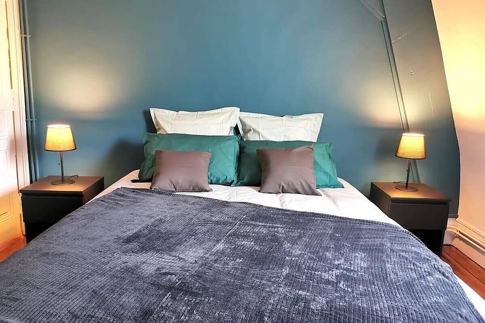 Entire apartment, Coup de coeur 42 m2 ! Hyper centre Limoges Gare in Limoges, Limoges region