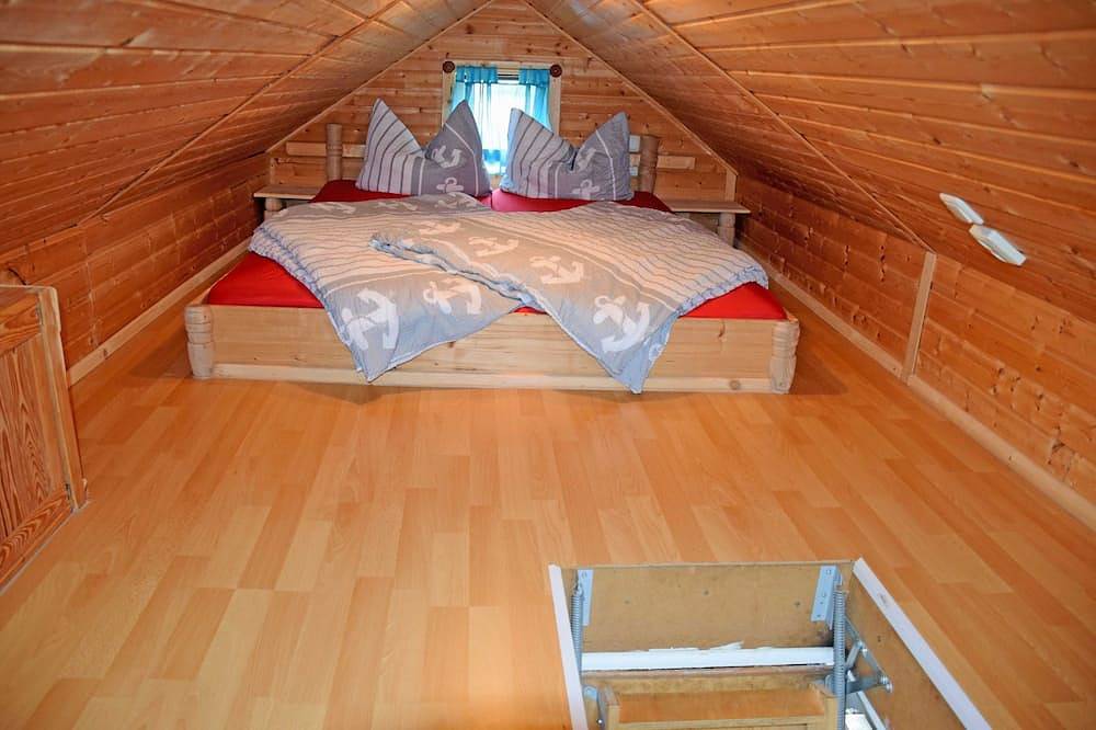 Entire apartment, Laube Leo Lustig - Vacation on Hiddensee in beautiful Neuendorf in Neuendorf Hiddensee Island, Hiddensee