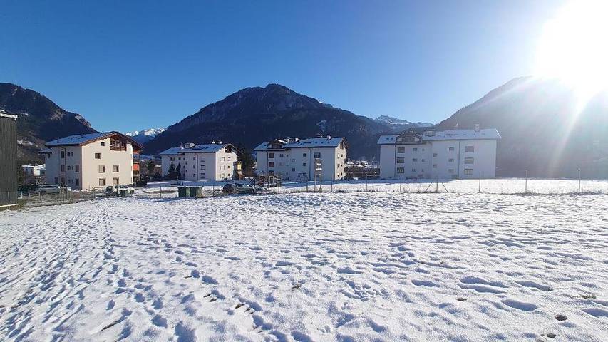 Ferienwohnung für 4 Personen, mit Terrasse und Garten in Thusis