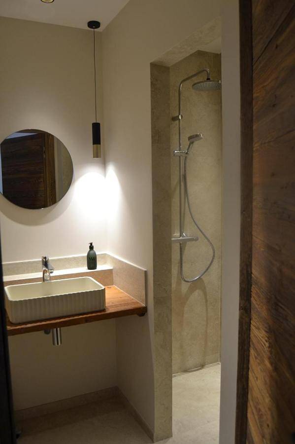 Location de vacances pour 14 personnes, avec jardin et vue à Saint-Jean-d'Arvey - 3