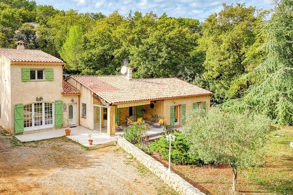 Villa Léonfine Bed and breakfast \"l'olivette in Le Cannet-des-Maures, Draguignan region