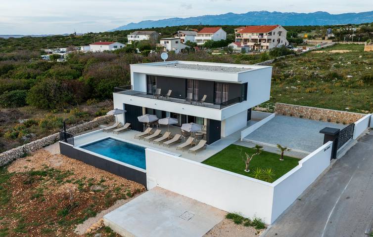Holiday home for 8 people, with terrace and pool, with pets - 1
