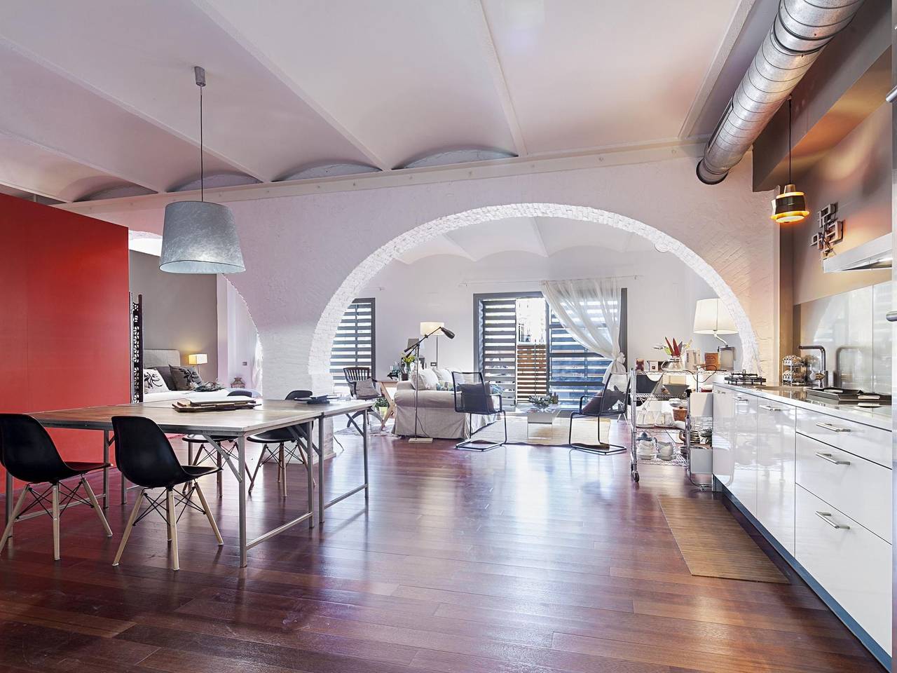 Geheel appartement, Großes Strand-Loft mit Terrasse in Barcelona Centre, Barcelona