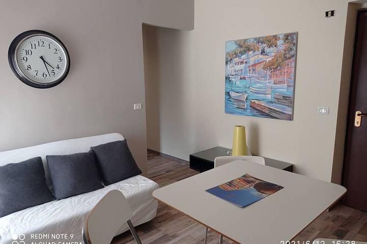 Appartamento per 2 persone, con piscina e balcone nonché giardino in Calatabiano