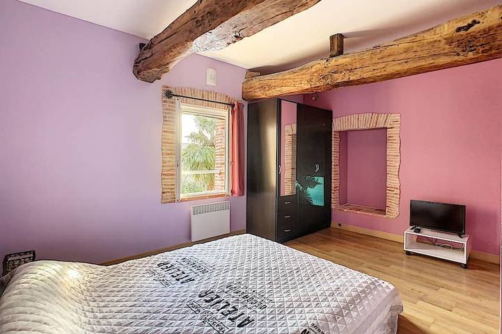 Location de vacances pour 17 personnes, avec jardin à Teyssode - 2