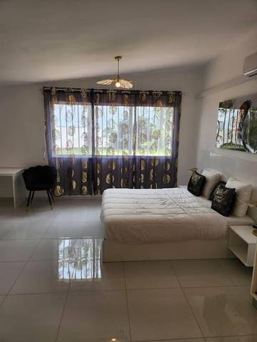 Gîte pour 2 personnes, avec vue et jardin à Saint-Laurent-du-Maroni