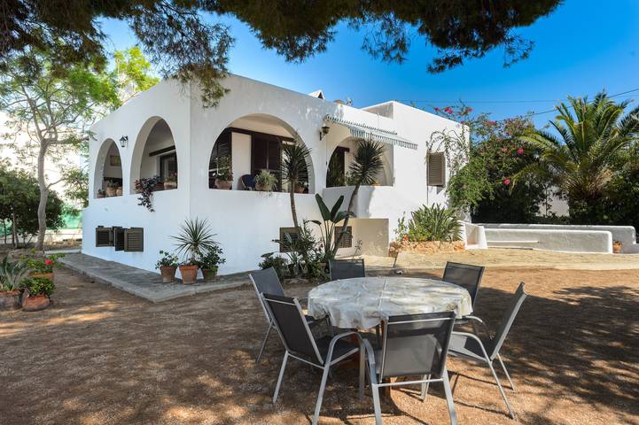 Casa rural para 10 personas, con jardín en Sant Josep de sa Talaia - 2