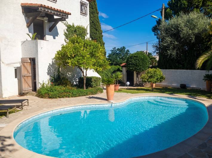 Villa elegante con piscina privada en Le Cannet in Le Cannet, Costa mediterránea (Francia)