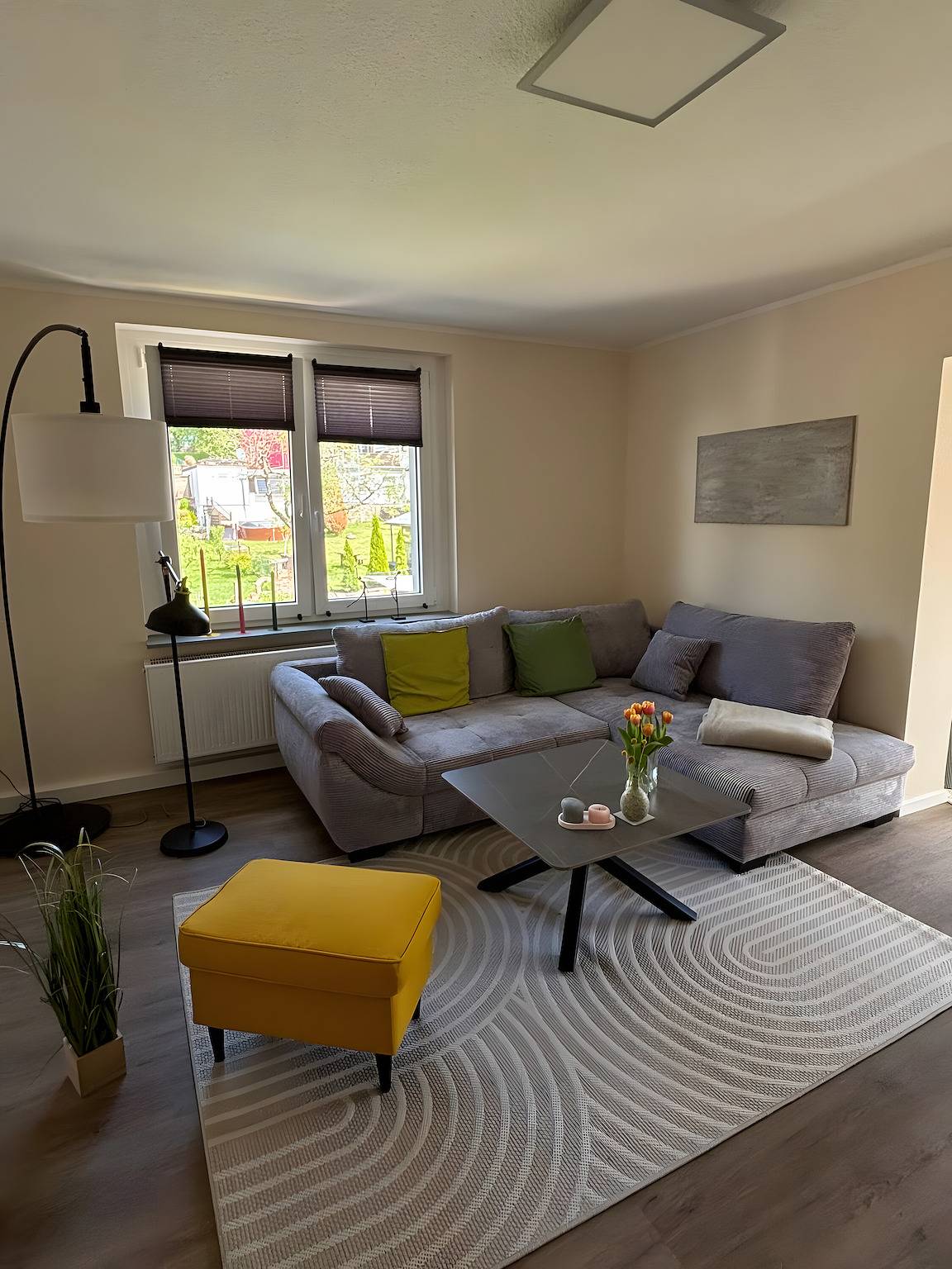 Entire apartment, Apartment 'Wohnung 3' with Shared Terrace, Shared Garden and Wi-Fi in Bad Karlshafen, Hessisches Bergland