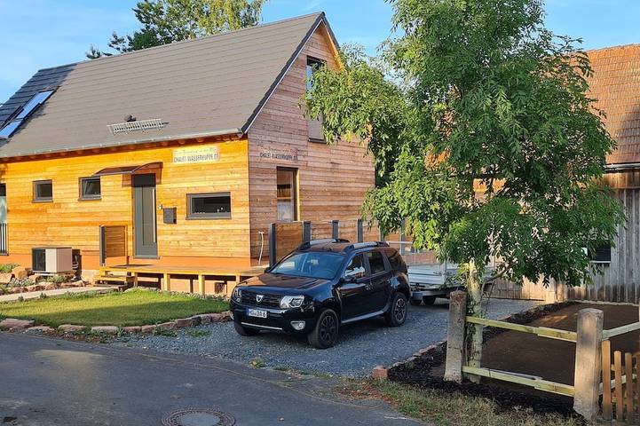 Chalet für 8 Personen, mit Terrasse und Garten sowie Sauna in Gersfeld