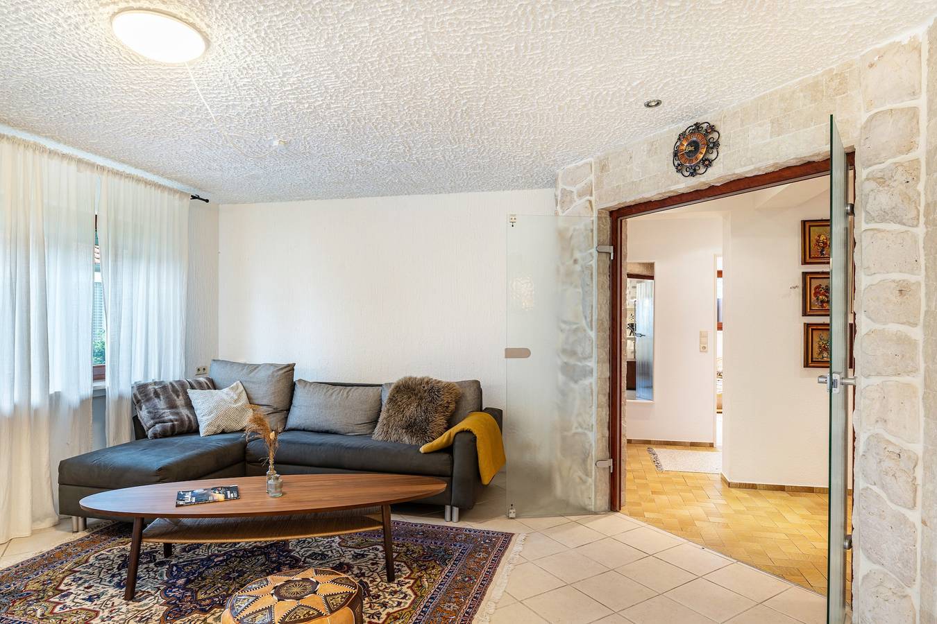 Ganze Wohnung, Ferienwohnung 'Schwarzwald Glück Ferienwohnung' mit privater Terrasse und Wlan in Bühl, Mittlerer Schwarzwald