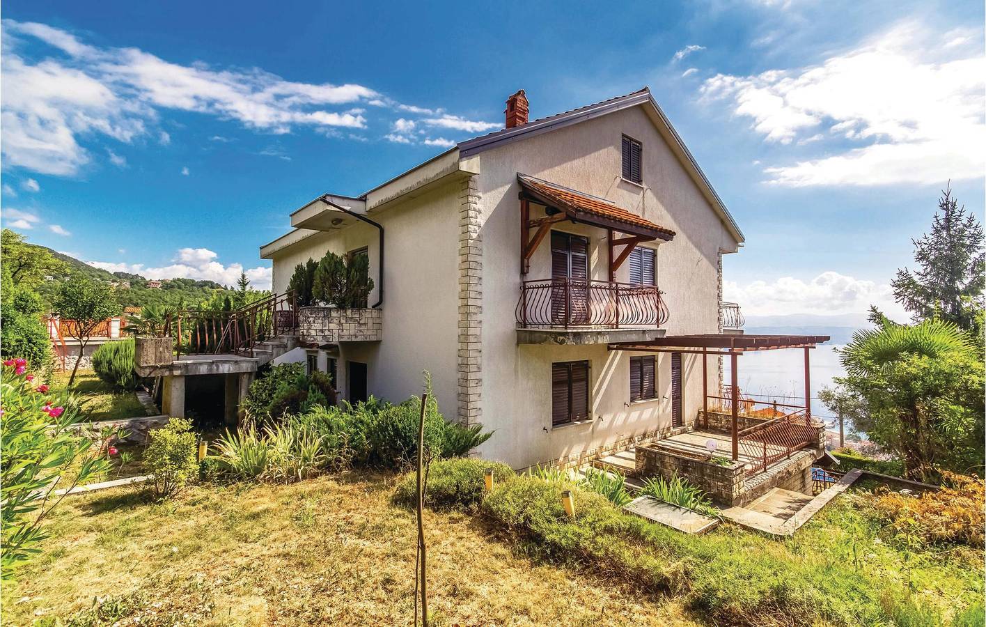 Entire holiday apartment, Holiday apartment for 5 people with terrace in Opatija Riviera