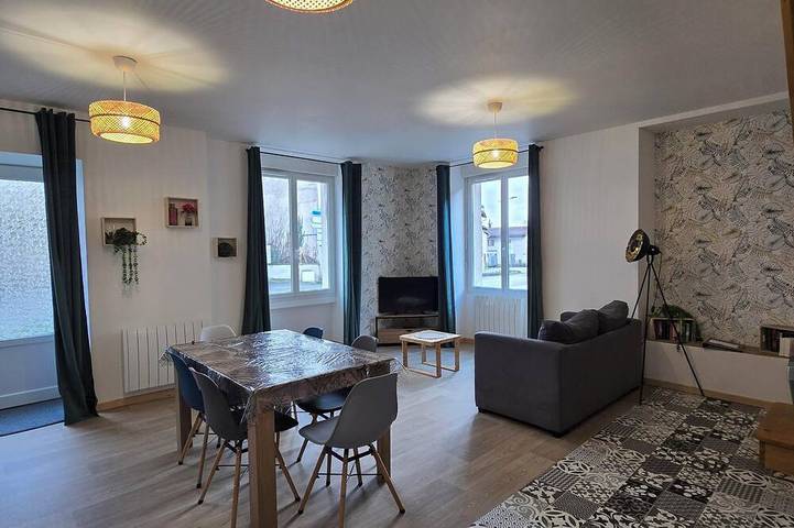 Location de vacances pour 6 personnes dans Arthun