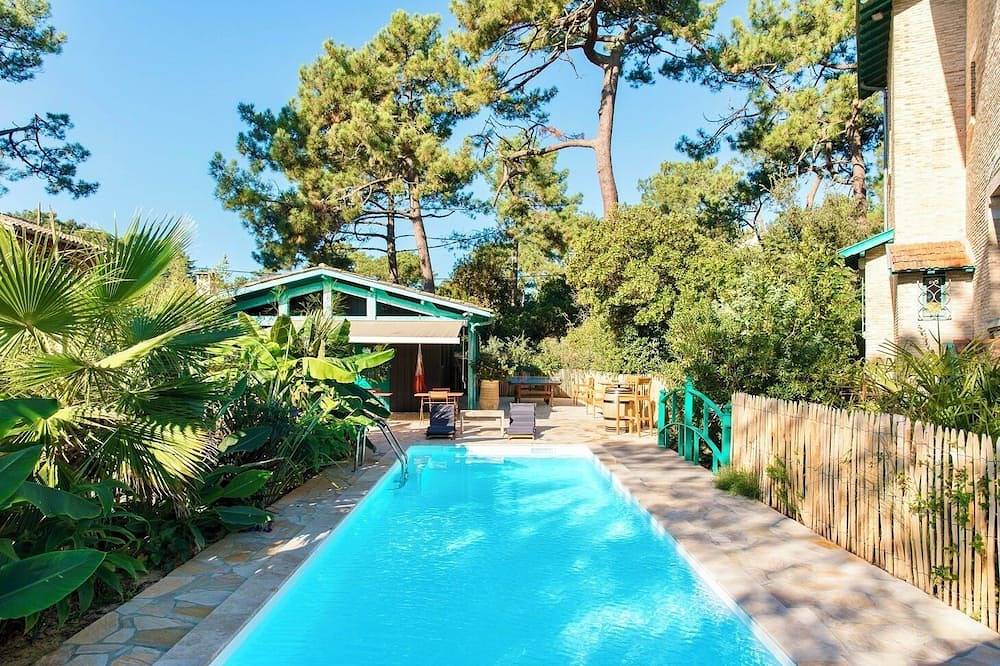 Location De Vacances pour 12 Personnes dans Lège-Cap-Ferret, Bassin d'Arcachon
