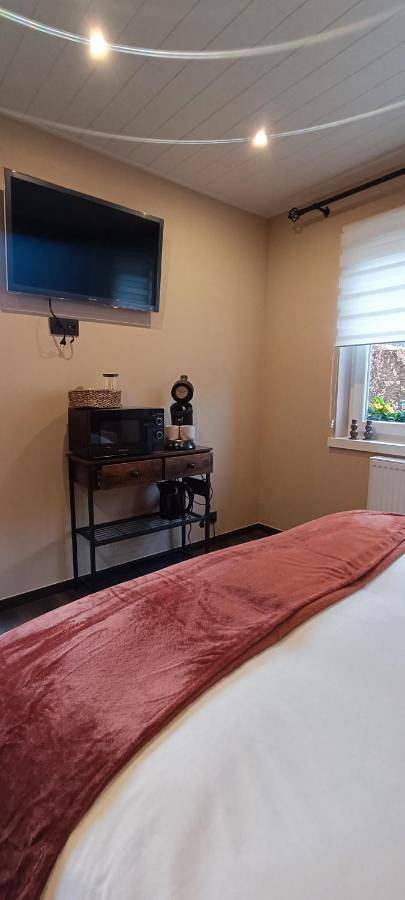 Location de vacances pour 2 personnes, avec terrasse dans Burnenville - 4