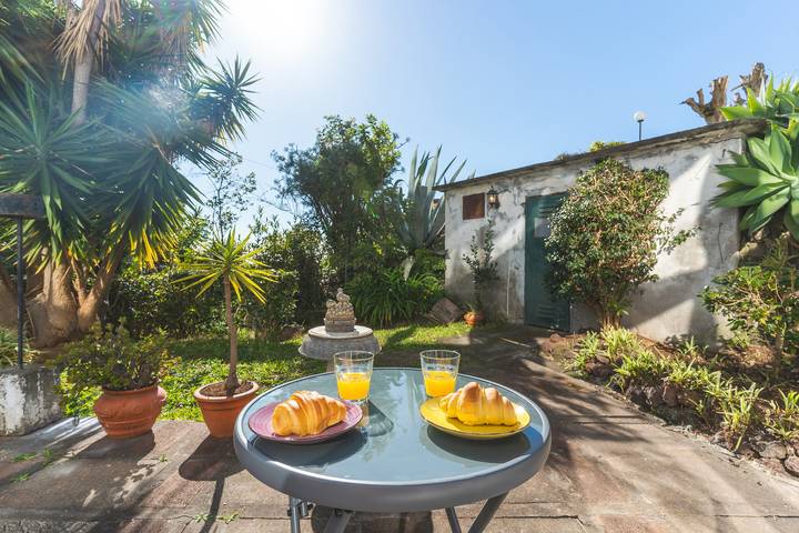 Apartamento de férias para 2 pessoas, com terraço em Santa Cruz (Madeira)