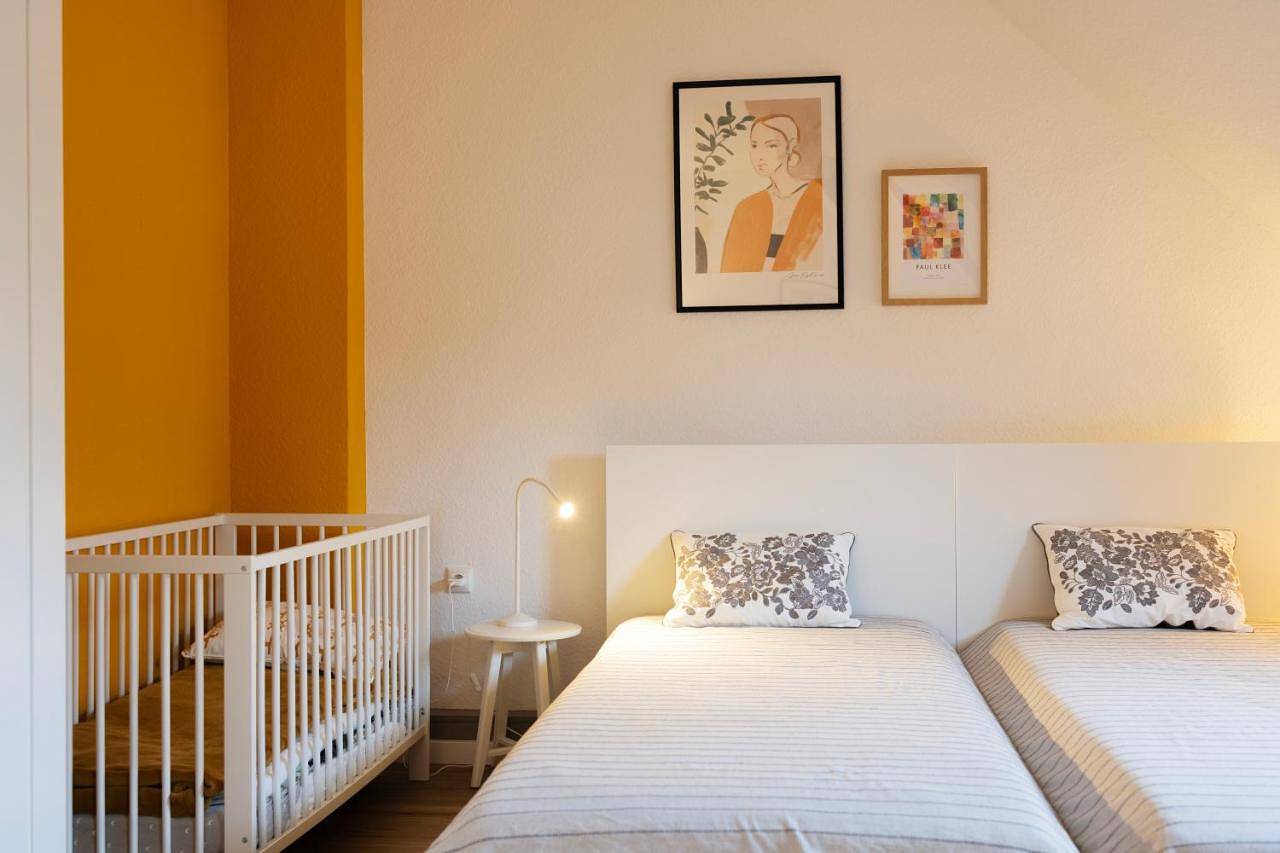Ganze Wohnung, Big flat with fresh renovation, free parking, Sonyps, Netflix in Meiderich/Beeck, Duisburg