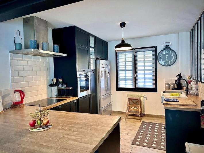 Location de vacances pour 6 personnes, avec jardin à Chennevières-sur-Marne - 3