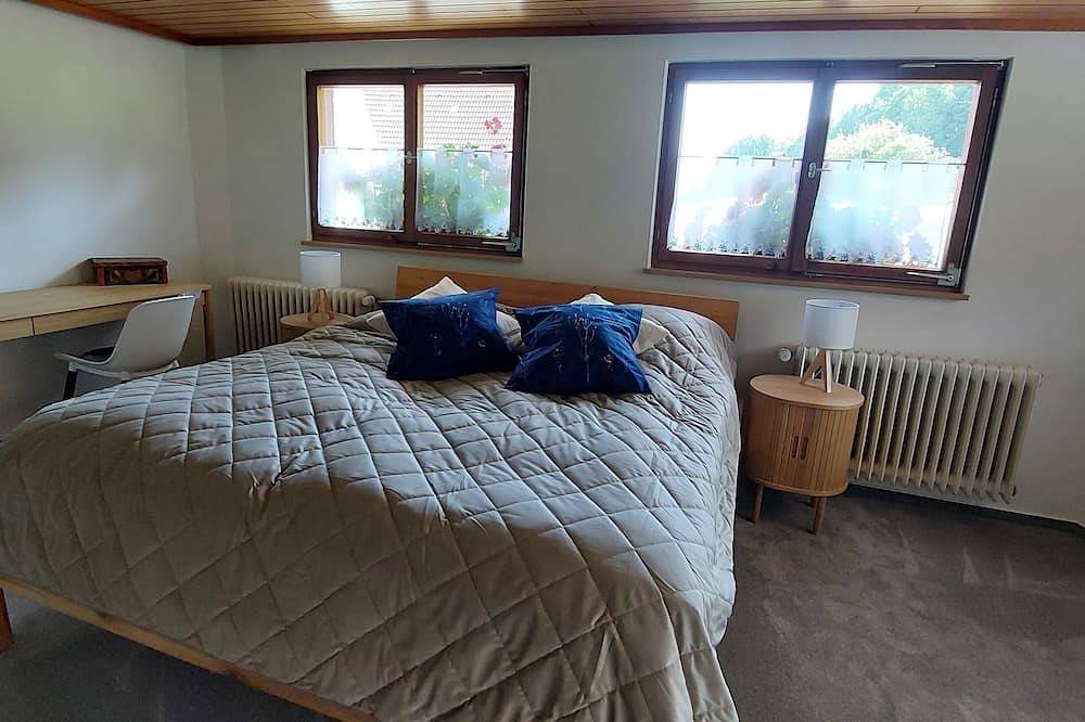 Haus Gloriosa: Wo Schwarzwald-Tradition auf pure Erholung trifft. in Bonndorf im Schwarzwald, Südschwarzwald