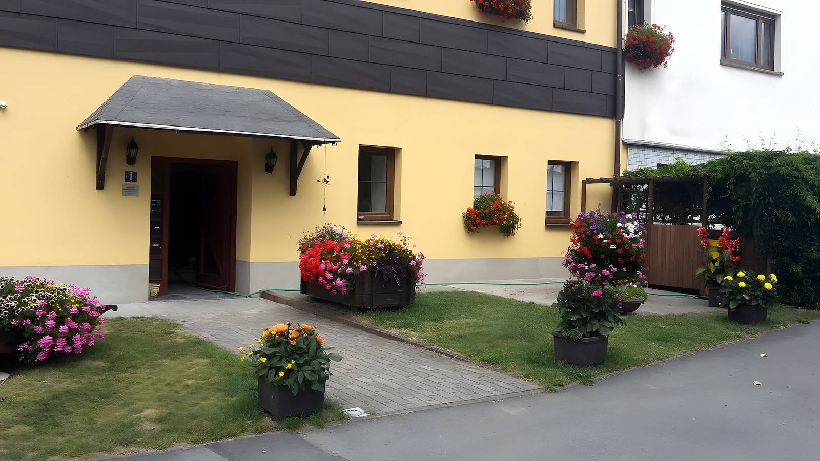Ganze Wohnung, Apartment für 2 Personen (35 m²) mit privatem Garten und Wlan in Hammerunterwiesenthal, Oberwiesenthal