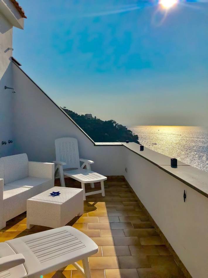 Location de vacances pour 3 personnes, avec vue et jardin à Massa Lubrense - 3