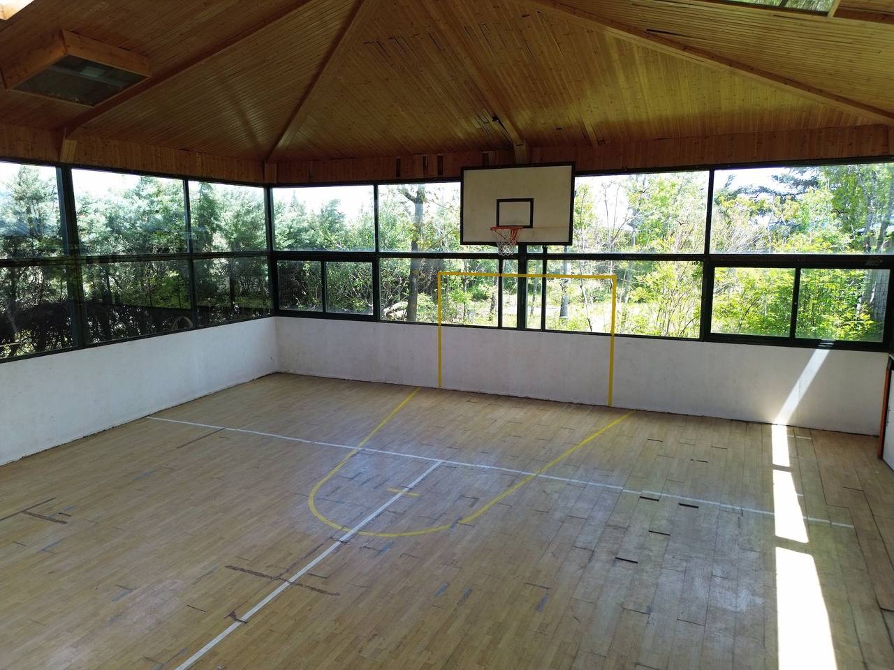 Holiday Home 'Los Ciegos' with Mountain View, Private Terrace and Wi-Fi in Peguerinos, Ávila Region