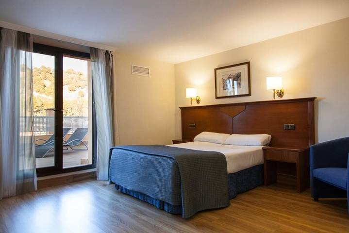 Hôtel pour 10 personnes, avec Terrasse et Jardin